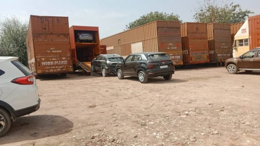 Ankit India Packers and Movers office and transport setup